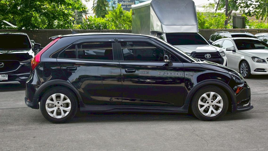 MG 3 1.5 X Sunroof AT ปี 2016 รถสวยมือเดียว