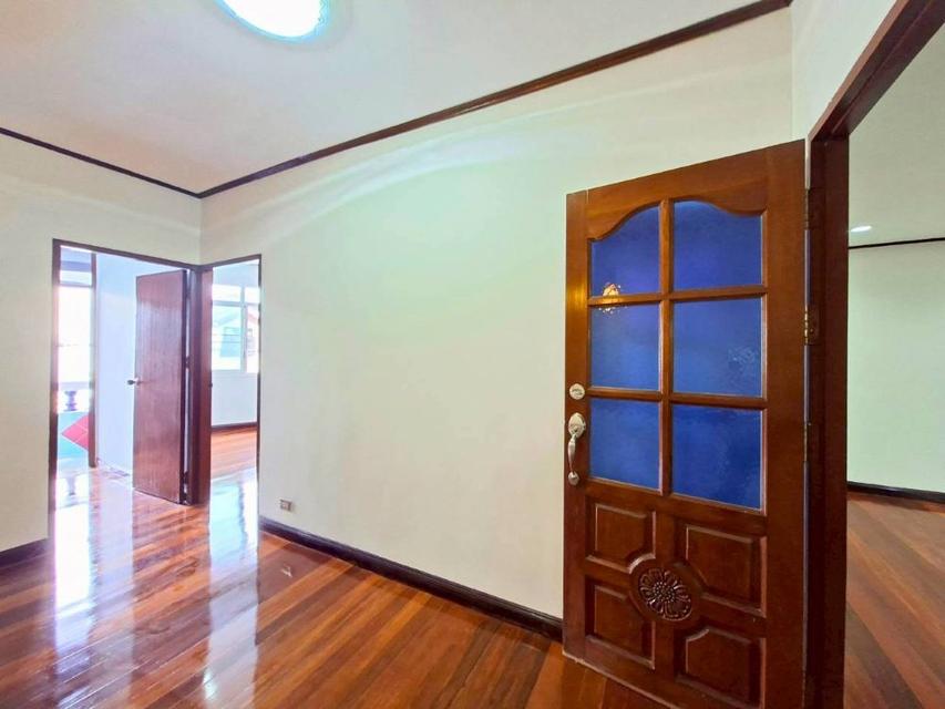 ขายทาวน์เฮาส์ หมู่บ้านกฤษดานคร แจ้งวัฒนะ รีโนเวทใหม่ทั้งหลัง พร้อมเข้าอยู่ ทำเลดี ใกล้ MRT สายสีชมพู สถานีศรีรัช 18