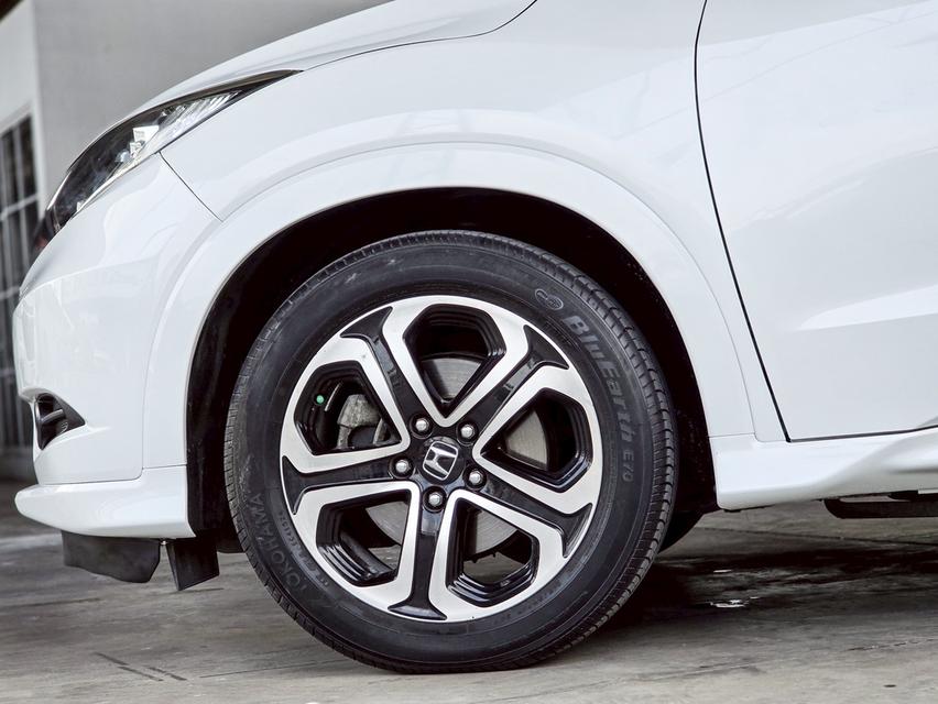 รหัสรถ CBLX2603 ✨ Honda HR-V 1.8E-Limited ปี 2015 (จดปี 2016) รูปที่ 3