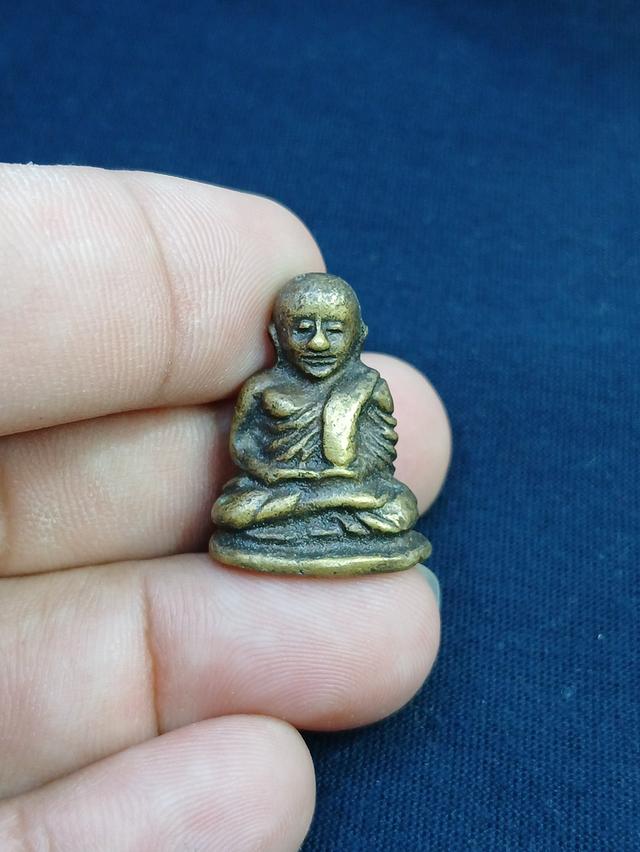 หลวงพ่อเงิน วัดบางคลาน