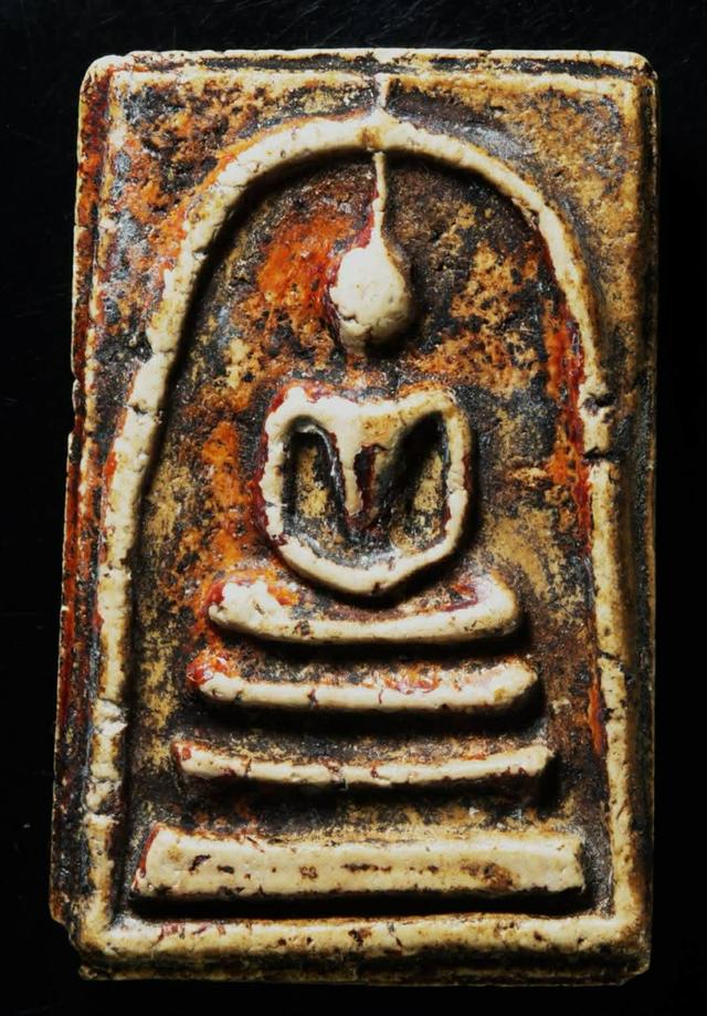 เปิดพระสมเด็จสนใจสอบถามมาครับ