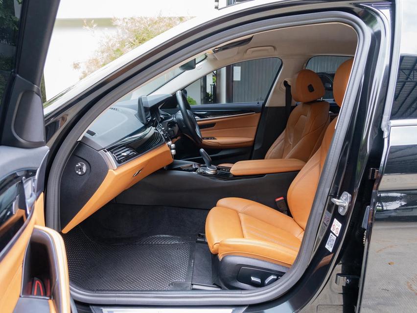 BMW 530e Elite ปี 2023 รูปที่ 11