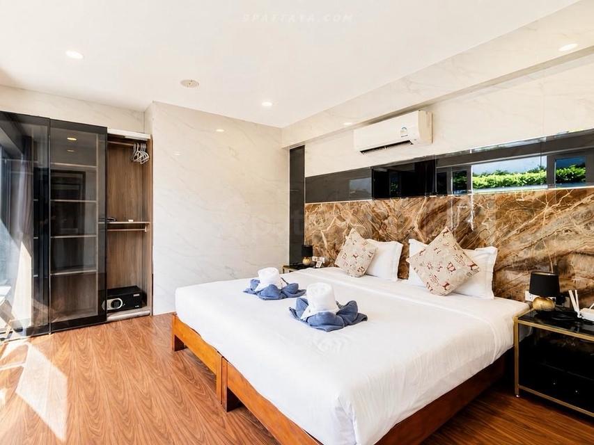 For Rent Only — Luxury Private Pool Villa at Siam Royal View PattayaLuxury private pool villa for rent at Siam Royal View Pattaya 11