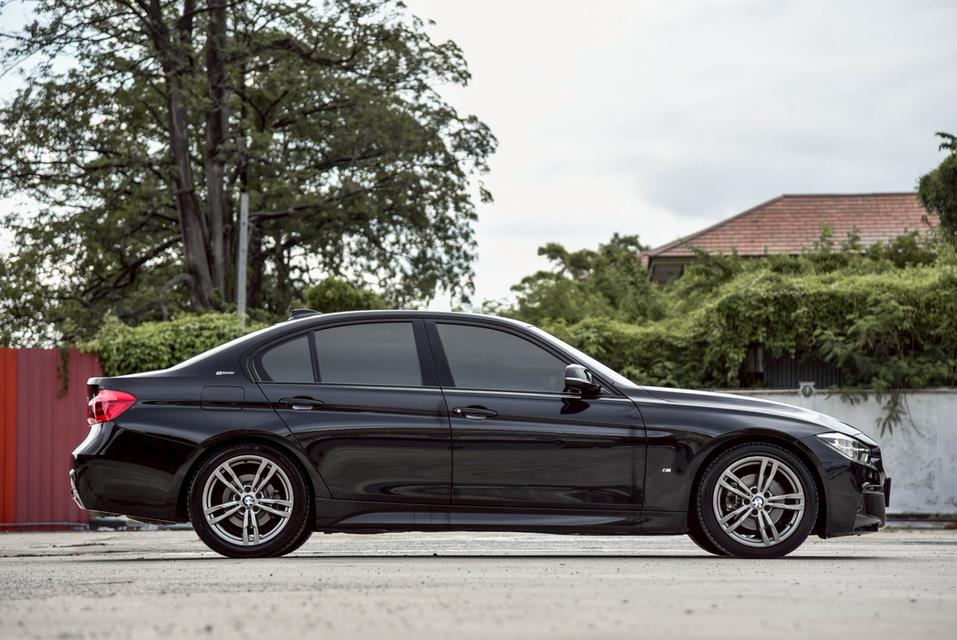 รหัสรถ CBL8930 BMW 330e M Sport LCI F30 AT 2019 4