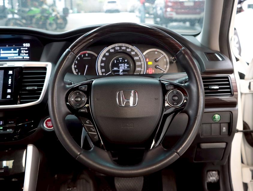HONDA ACCORD 2.0 E i-VTEC ปี 2018 7