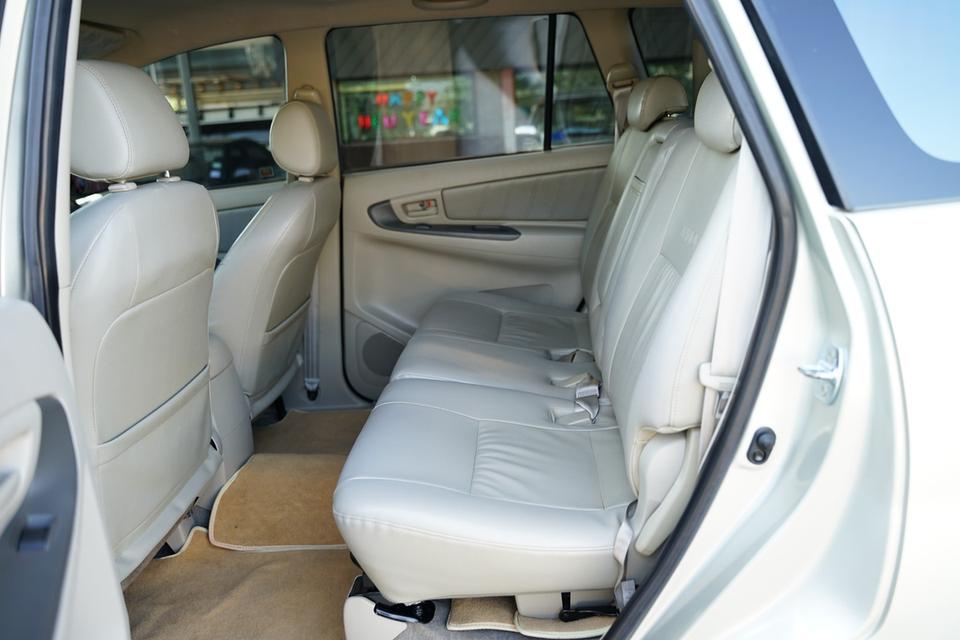 2014 TOYOTA INNOVA 2.0G OPTION 9