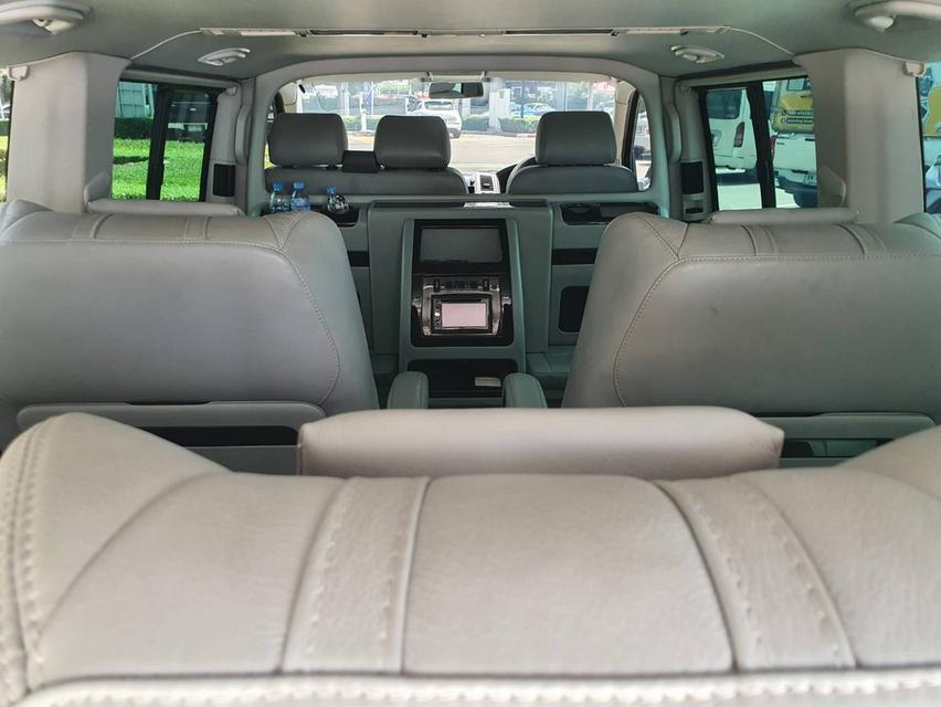 Volkswagen Caravelle T5 2.0 TDi สีดำ ปี2012 รถมือ1 9