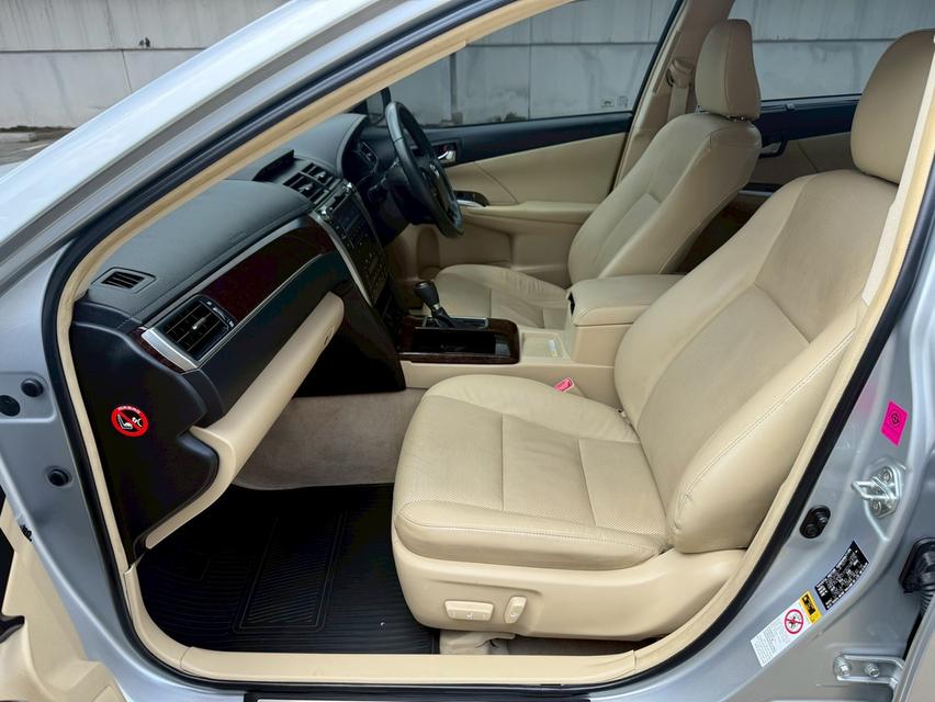 รหัสรถ NKG8178 Toyota Camry 2.0G A/T ปี 2016 12