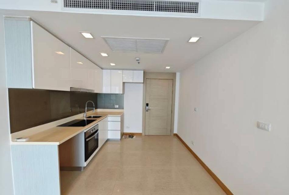 The Palm Wongamat, Beach front condo 4