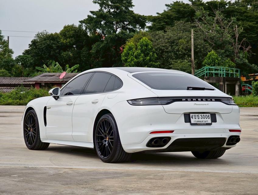 รหัสรถ PB3006 Porsche Panamera 4E-Hybird Platinum Edition ปี 2021