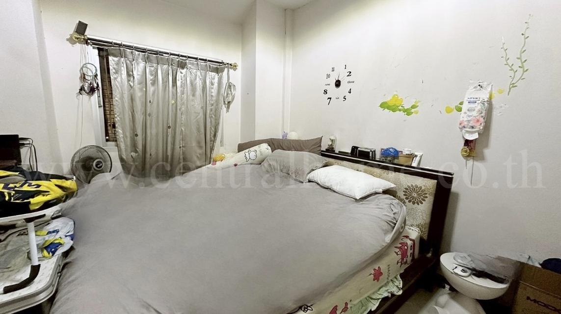 ทาวน์เฮ้าส์ ชั้นเดียว บ้านกลางเมือง พีพี 8 เมืองสุพรรณบุรี หลังมุม 9