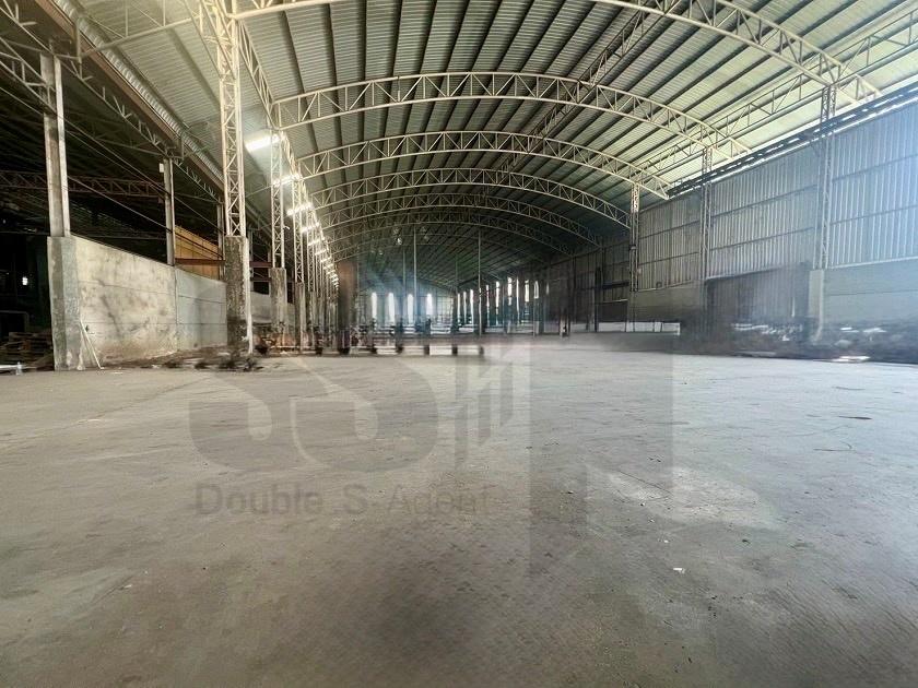 #ให้เช่าโกดังคลังสินค้าอำเภอศาลายา นครปฐม โกดังขนาด 3400 ตร.ม พื้นรับน้ำหนักได้ 10 ตัน/ตารางเมตร ค่าเช่า 238,000 บาท/เดือน สัญญา 3ปี 1