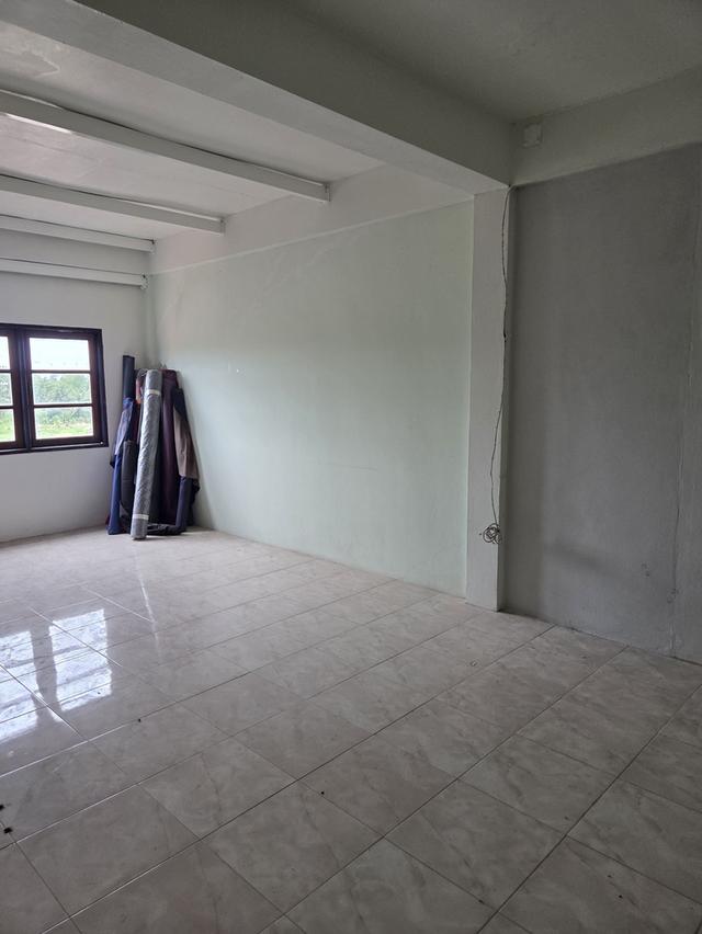 อาคารพาณิชย์ 3.5 ชั้น ทำเลทอง ตรงข้ามวัดบางกระพ้อม ใกล้วัดจุฬามณี – ตลาดน้ำอัมพวา บนถนนสมุทรสงคราม-บางแพ 7
