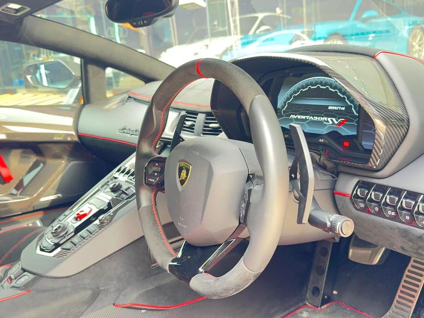 Lamborghini Aventador SVJ Roadster ปี 2021 19