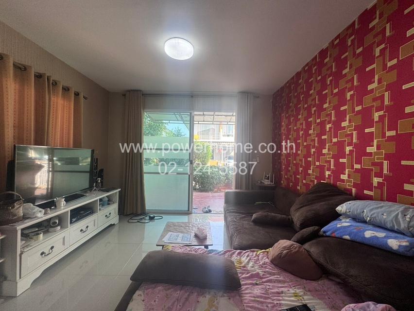 หมู่บ้าน เดอะทรัสต์วิลล์ วัชรพลหทัยราษฏร์ ใกล้ตลาดมารวย ซ.หทัยราษฏร์ ถนนหทัยราษฏร์ ต.บึงคำพร้อย อ.ลำลูกกา จ.ปทุมธานี 8