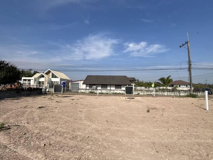 ขายที่ดินถมแล้ว หมู่บ้าน ตชด.โคกสว่าง ใกล้ศาลากลางสกลนคร 2