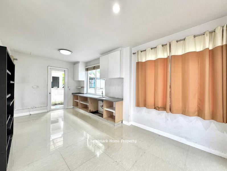 LM25-0155 ขายบ้านแฝด ชวนชมพาร์ค3 บางกรวย ไทรน้อย พื้นที่ 40.8 ตรว 3 นอน 2 น้ำ ใกล้โลตัส ไทรน้อย 7