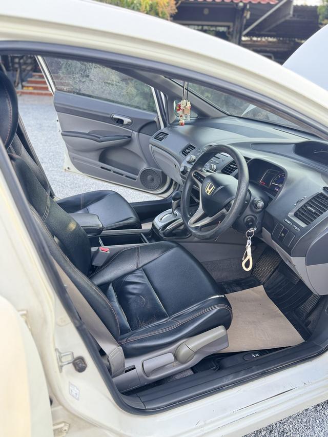 Honda civic 2010 145,000 บาท 7