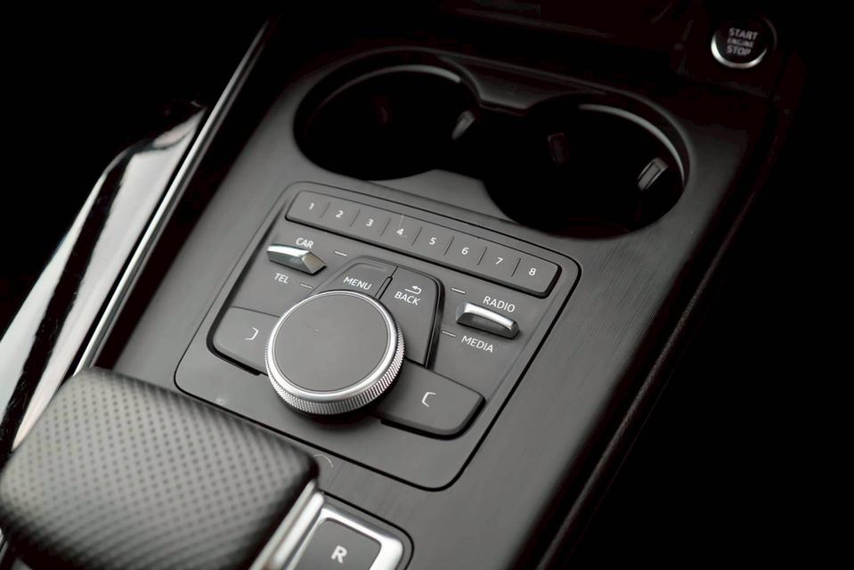 Audi A4 Avant 45 TFSI Quattro S-Line 2018 รถหรูเไมล์น้อย ราคาถูกสุดในตลาด 16