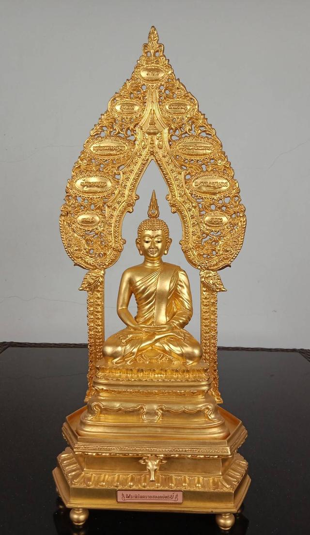 606.ชุดพระนิรันตราย (จำลอง) สองกษัตริย์ (3 ถอด)