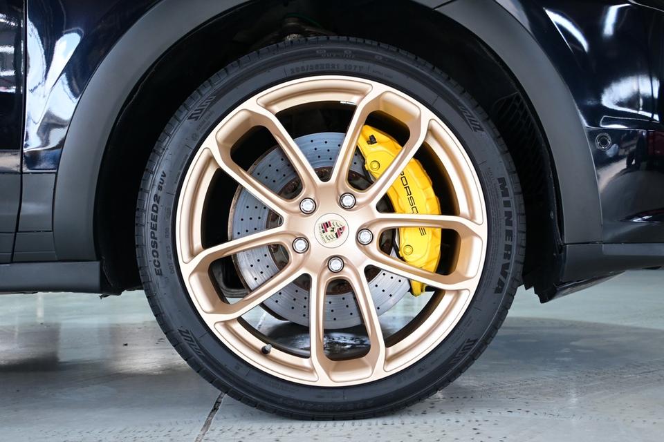 รหัสรถ JRS7335 Porsche Cayenne S Hybridปี 2012 | สีดำ รูปที่ 12