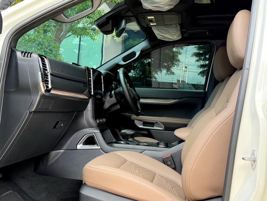 2024 FORD EVEREST 2.0 BI TURBO TITANIUM PLUS 4WD รถมือเดียว 18,000 กม สภาพป้ายแดง รถไม่เคยมีอุบัติเหตุครับ 13