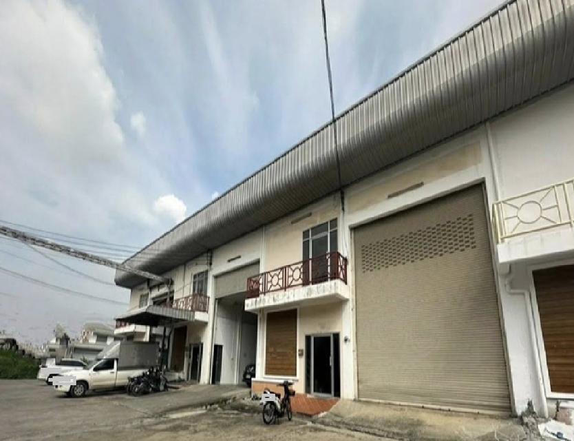 ให้เช่าโกดัง โรงงาน พร้อมสำนักงาน / ซอยยิ่งเจริญ / บางปลา บางพลี / โกดัง 2 ชั้น พื้นที่ใช้สอย 600 ตารางเมตร 6