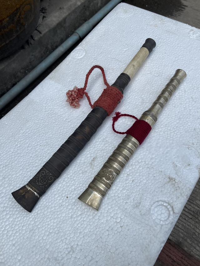 หลูบล้านนา มีดหลูบเงิน ศิลปะล้านนา มีดหลูบโบราณ ปลอกเงิน ครูบาเทวฤทธิ์ รูปที่ 4