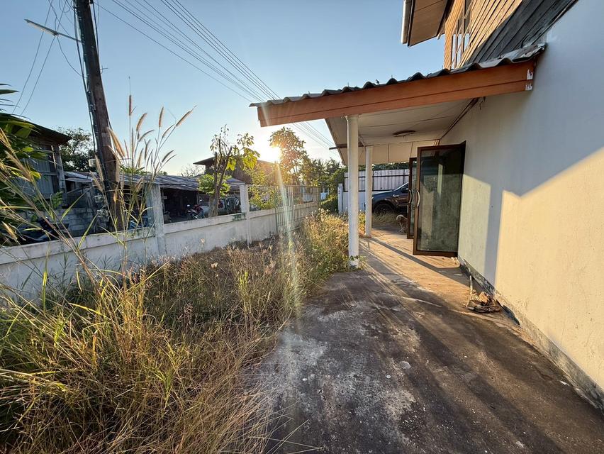 บ้าน 2 ชั้น 2 ห้องนอน 1 ห้องน้ำ ที่ดิน 76 ตารางวา 3