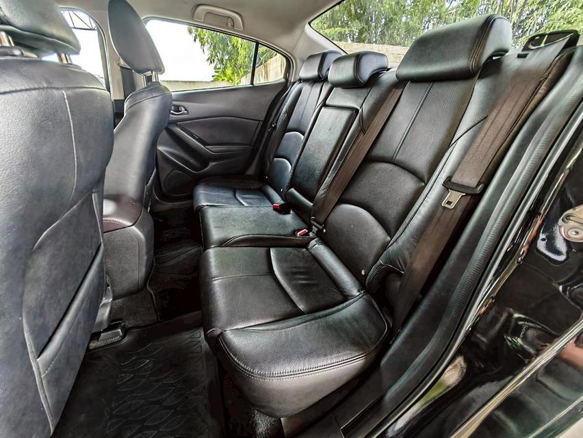 MAZDA 3 2.0S 4ประตู 10