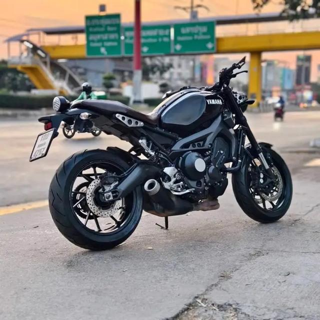 รถพร้อมใช้งานสภาพดีมาก Yamaha XSR 900