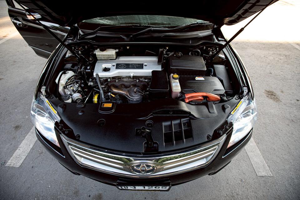 Toyota Camry 2.4 HV ปี 2011 สีดำ สวยสภาพดี 17