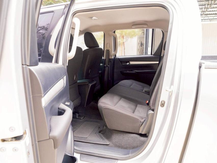 Toyota Revo 2.4 Prerunner ปีจด 2021 9