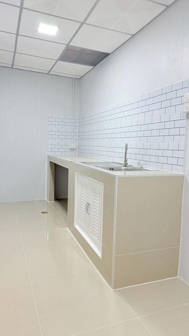 หมู่บ้านพฤกษา3 ถนนวัดลาดปลาดุก บางบัวทองทาวน์เฮาส์ 2 ชั้น ตกแต่งใหม่พร้อมอยู่ มีระเบียงด้านหน้า 18