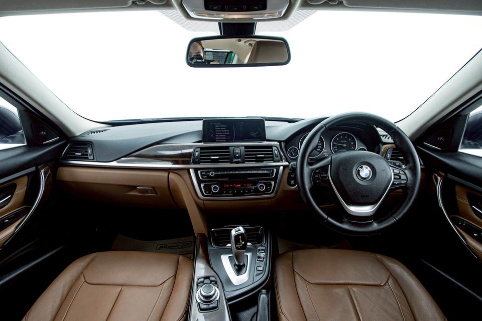 รหัสรถ 1D278 BMW 320i 2.0 LUXURY 2014