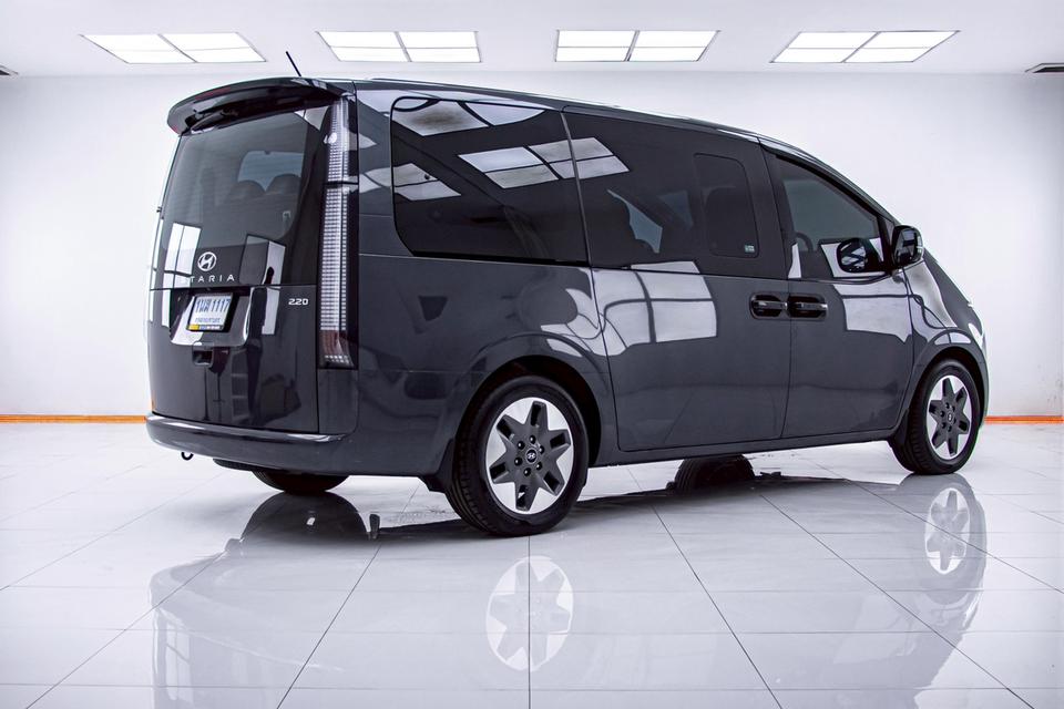 รหัสรถ 5B651 STARIA 2.2 SEL 2022