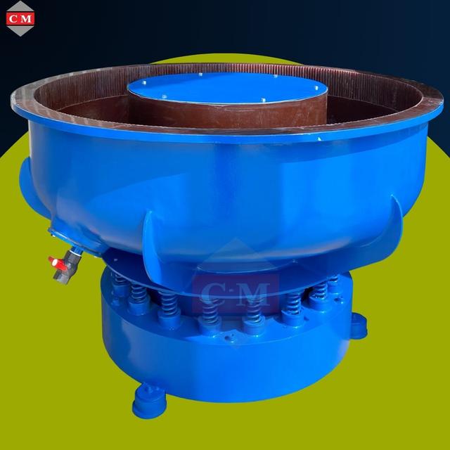   เครื่องขัดผิวโลหะแบบเขย่า (ไม่มีสะพานแยกชิ้นงาน) / Vibratory Finishing Machine 