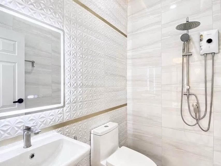 For Sale — Pool Villa at Paradise Hill 2, Khao Noi / Nern Plub WanBeautiful detached pool villa for sale at Paradise Hill 2, Soi Boonsampan 9 17