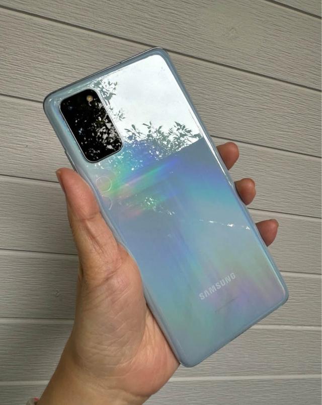 ขาย Samsung Galaxy S10 + สีฟ้า มือสอง