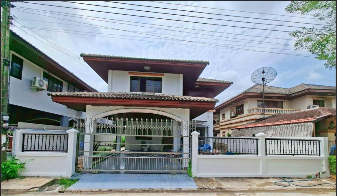 🏡 ขายบ้านเดี่ยว 2 ชั้น ม.บ้านสวน นครชัยศรี ทำเลดี บรรยากาศสงบ 🌿 บ้านสวยพร้อมพื้นที่ใช้สอยกว้าง เหมาะสำหรับครอบครัว 🌸 2
