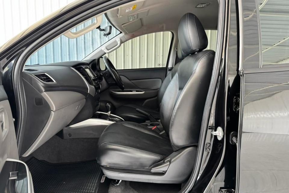 Mitsubishi Triton 2.4 Plus Double Cab 4ประตู เกียร์ออโต้  ปี2017 14