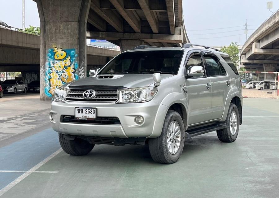 Toyota Fortuner 3.0 V auto 2WD ปี 2009 2