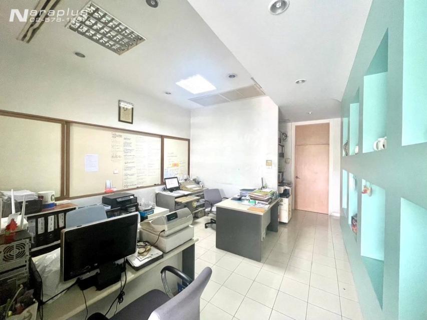 68111108 : ขายอาคารสำนักงาน 4 ชั้น บนที่ดินขนาด 17 ตร.ว. ทางเข้าหน้าหมู่บ้าน โฮมเพลส ซอยรามคำแหง 140 สะพานสูง ห้องสุดท้ายที่ถูกสุดในย่านทำเลนี้ พร้อมเ 8