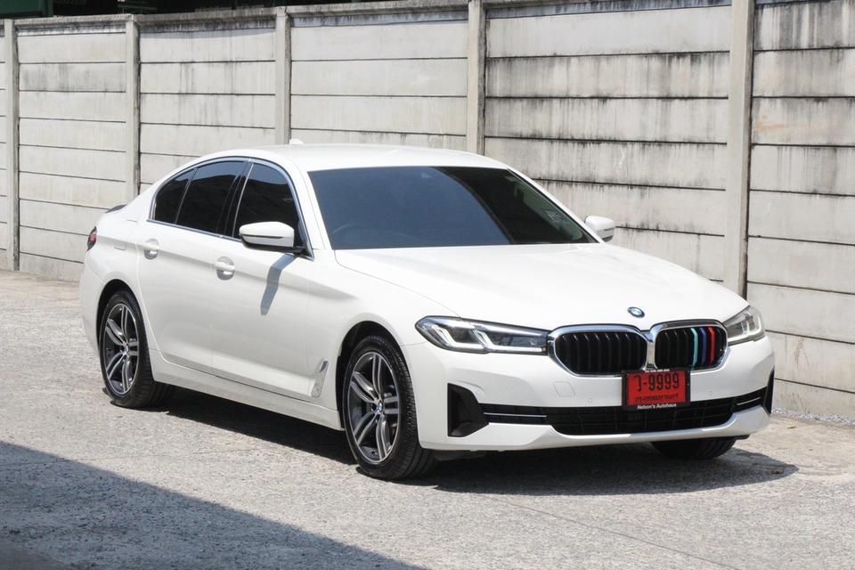รหัสรถ PBG9999 BMW 530e Elite (LCI) ปี 2022 รูปย่อยที่ 3