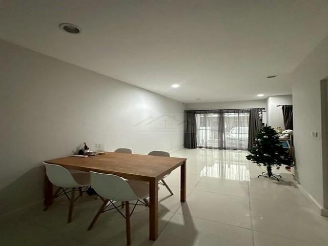 PB5890ให้เช่า ทาวน์โฮม 2 ชั้น ย่านสายไหม ซอยสายไหม 56 หมู่บ้าน เวิร์ฟ สายไหม มีที่จอดรถ 2 คัน  12