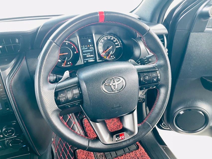 TOYOTA FORTUNER 2.8 GR SPORT 4WD 2022ð āļĢāļđāļāļāļĩāđ 15