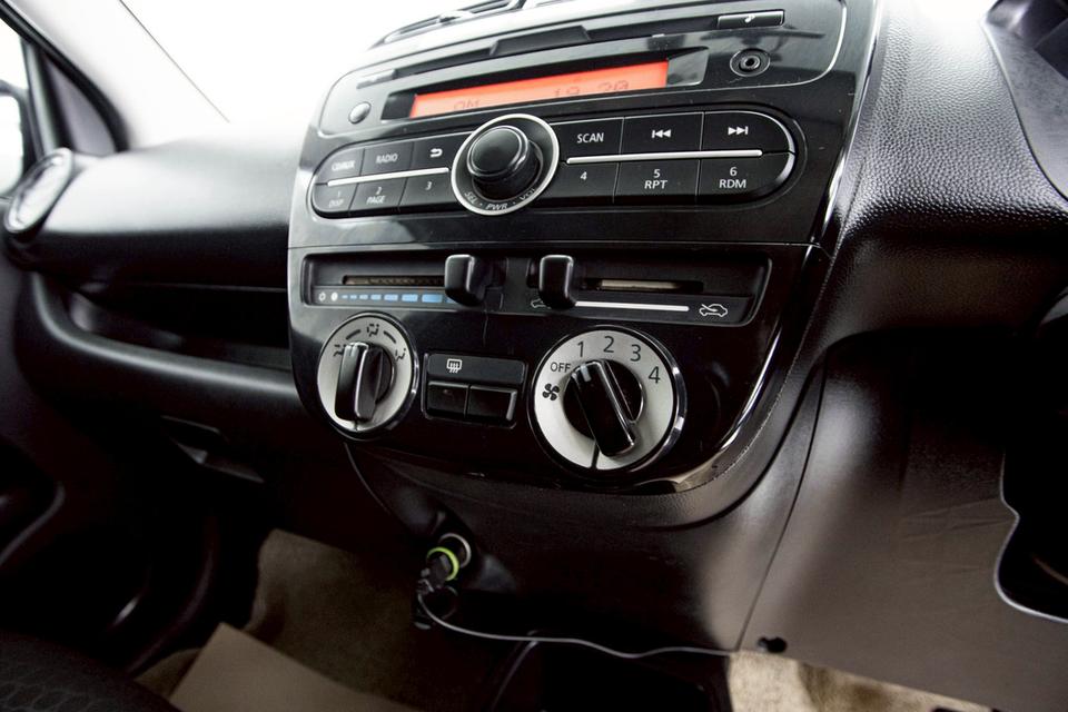 MITSUBISHI MIRAGE 1.2 GLX  2015  16