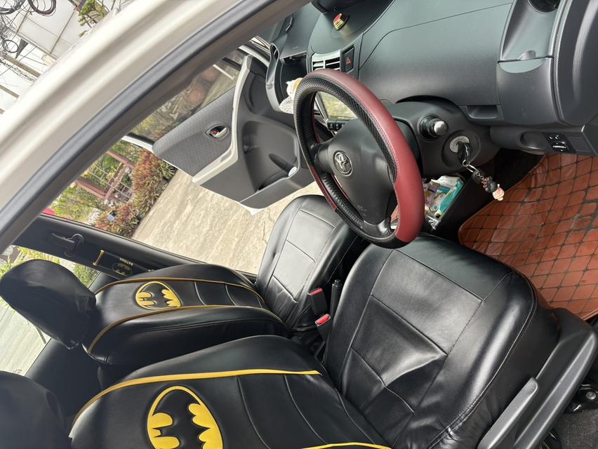 toyota yaris 1.5E ปี2010 8