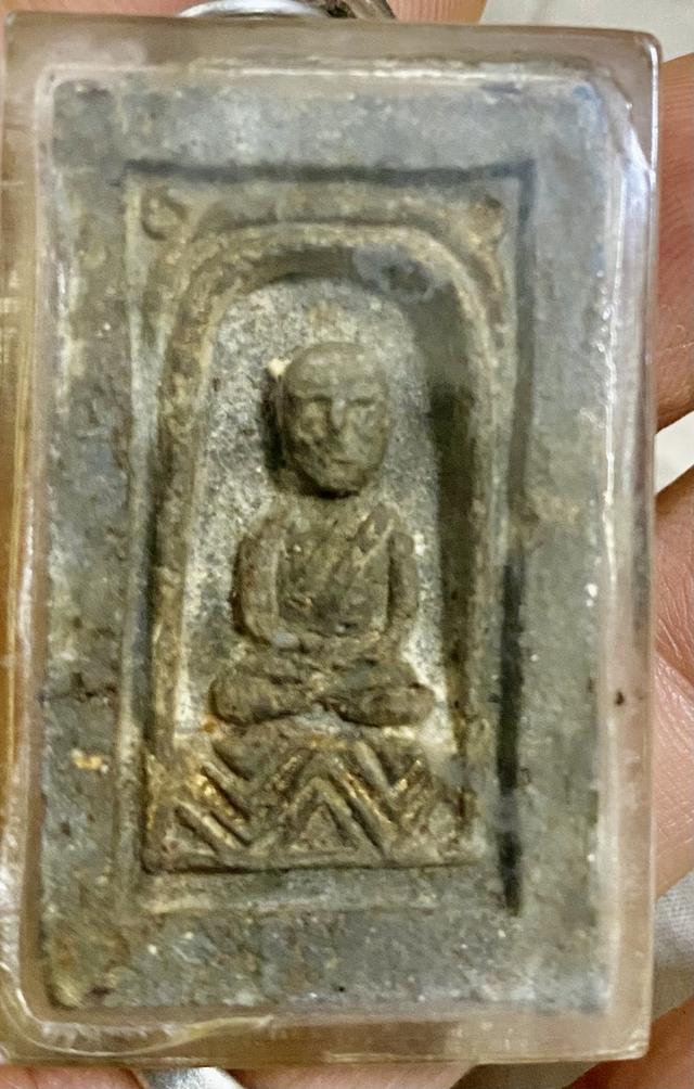 พระหลวงพ่อทวดเนื้อว่าน เก่า