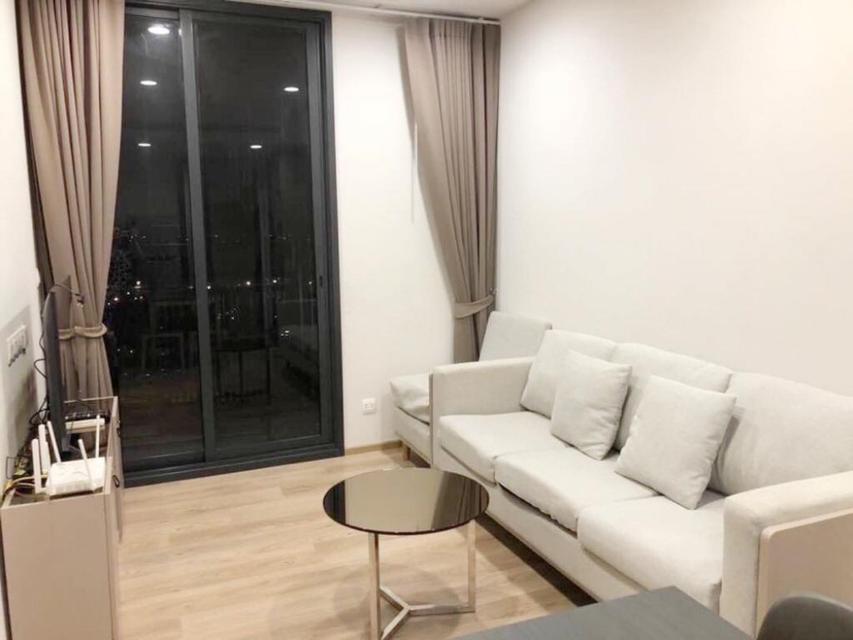 ให้เช่า Oka Haus สุขุมวิท 36 2 ห้องนอน 50 ตรม. ห้องมุม วิวแม่น้ำพาโนรามา 2